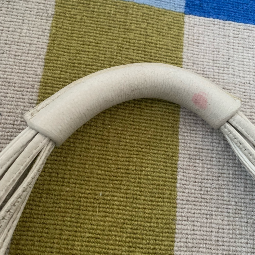 Oroton Alpine Hobo in Cream Leather - Picture 5 of 10